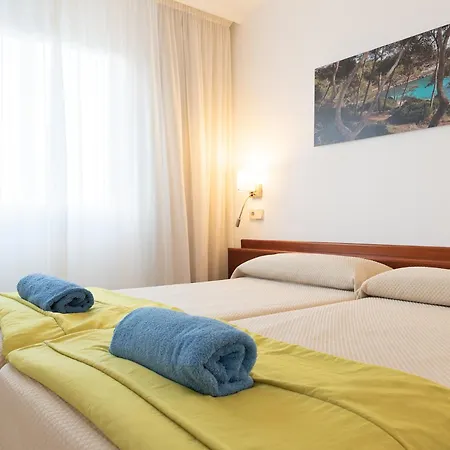 Aparthotel Ciudad Laurel Cala Millor  Exterior foto